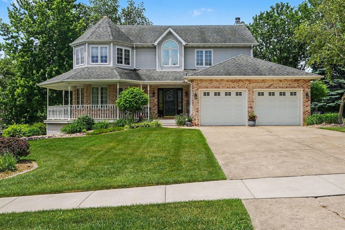 House in Saint John, Indiana, United States 1 - 18147415