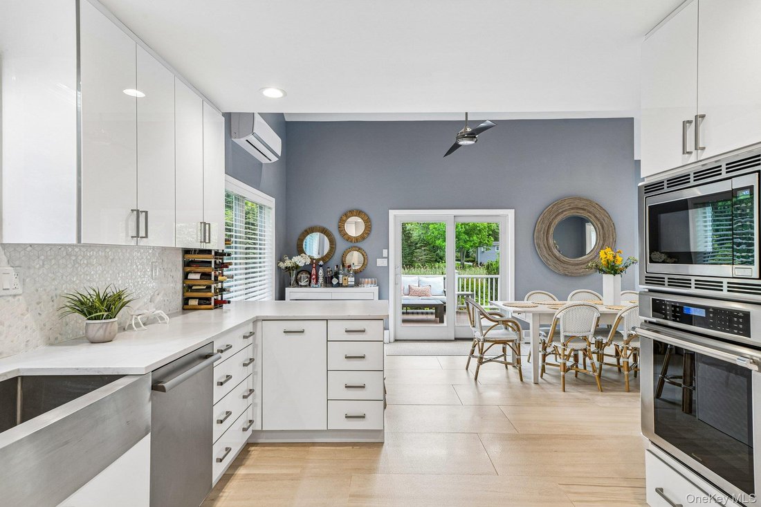 House in Southold, New York, United States 5 - 18148106