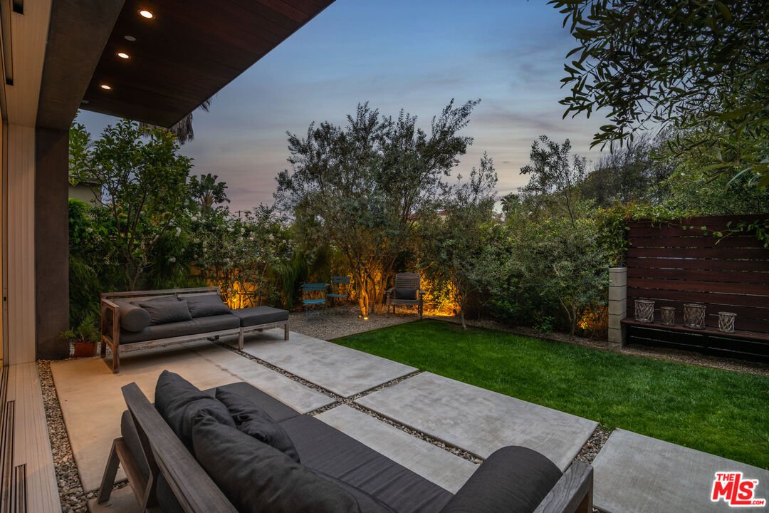 House in Los Angeles, California, United States 3 - 18145926