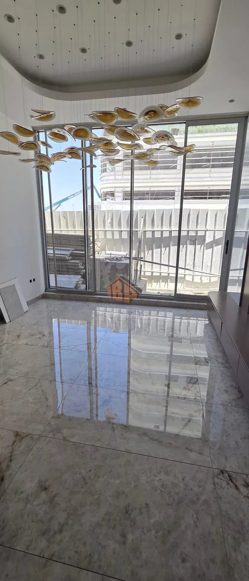 Apartment in Dubai, United Arab Emirates 4 - 18146459