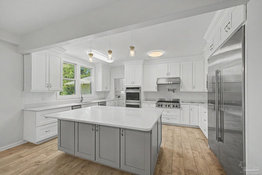 House in Gulf Breeze, Florida, United States 4 - 18147800