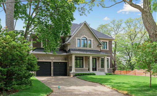 House in Mississauga, Ontario, Canada 1