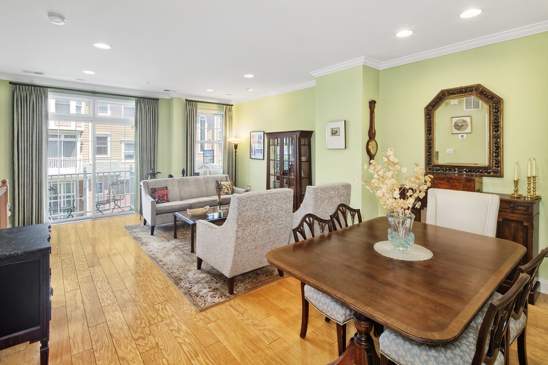 Townhouse in Guttenberg, New Jersey, United States 1 - 18144154