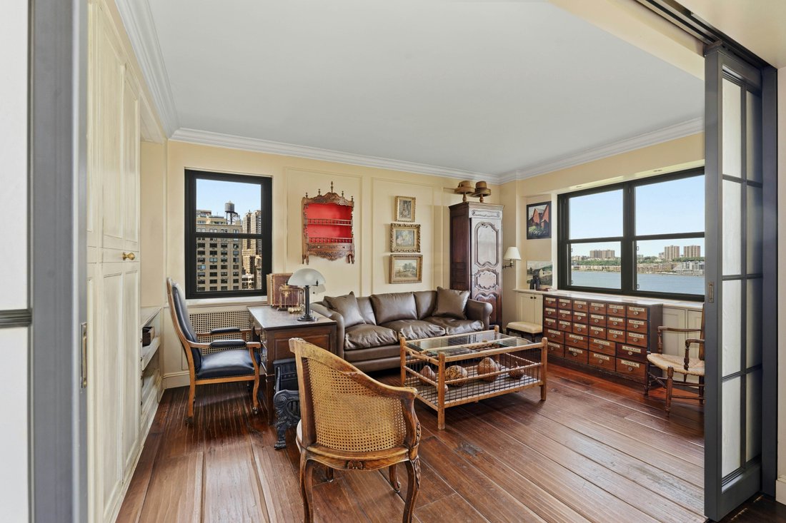 Co Op in New York, New York, United States 4 - 18132642