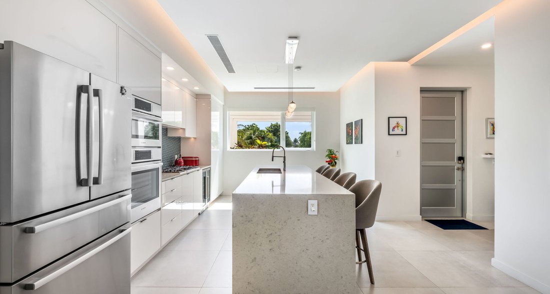 Apartment in West Bay, West Bay, Cayman Islands 4 - 18148199