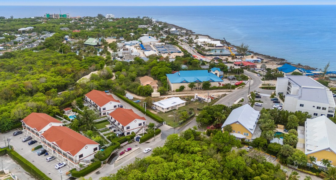 Apartment in West Bay, West Bay, Cayman Islands 2 - 18148153
