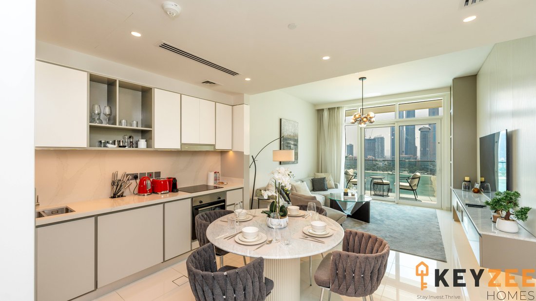 Apartment in Dubai Harbour, Dubai, United Arab Emirates 3 - 18146047