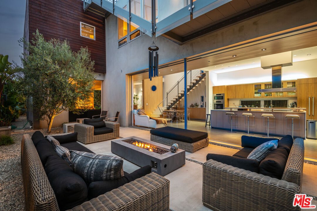 House in Los Angeles, California, United States 1 - 18145926