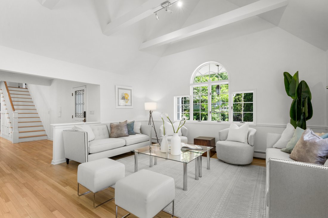 House in White Plains, New York, United States 3 - 18150931