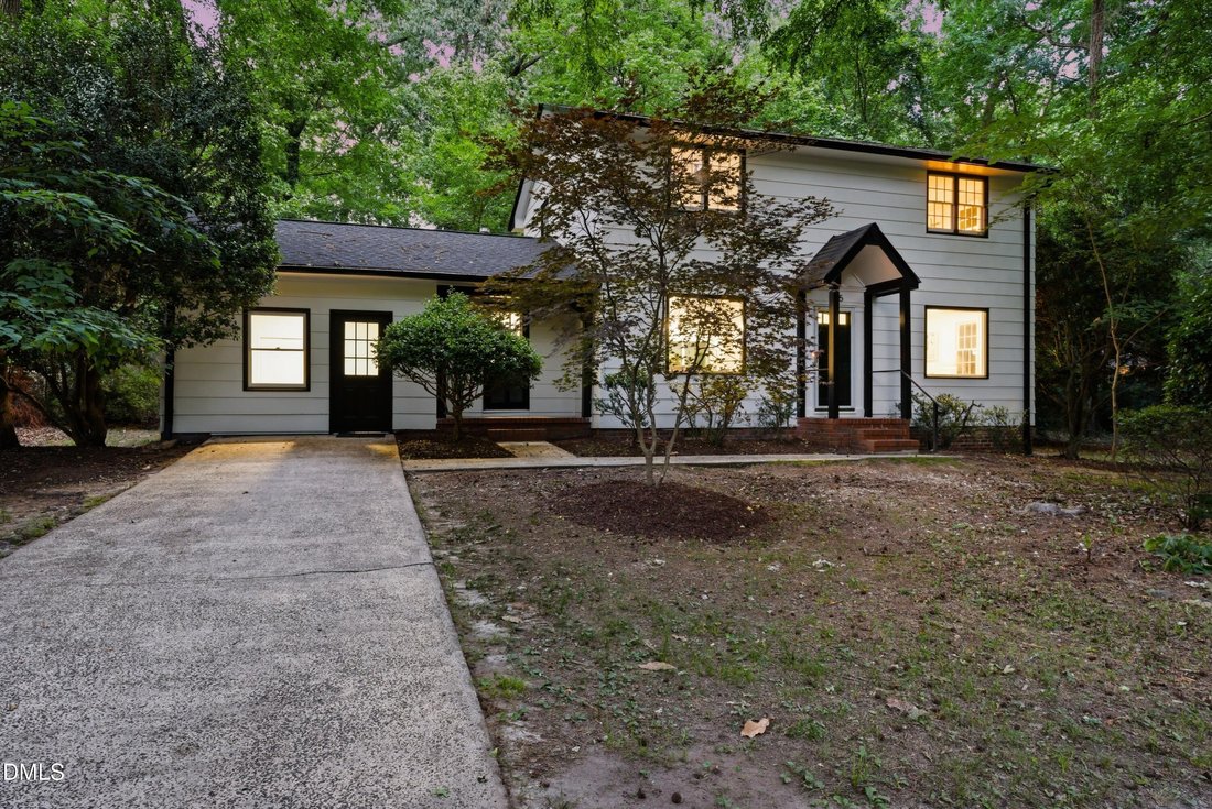 House in Chapel Hill, North Carolina, United States 1 - 18145832