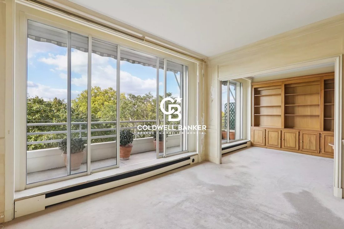 Apartment in Bois de Boulogne, Paris 16e Arrondissement, Paris 2 - 18150384