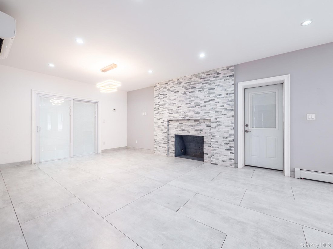 House in New York, New York, United States 5 - 18148094
