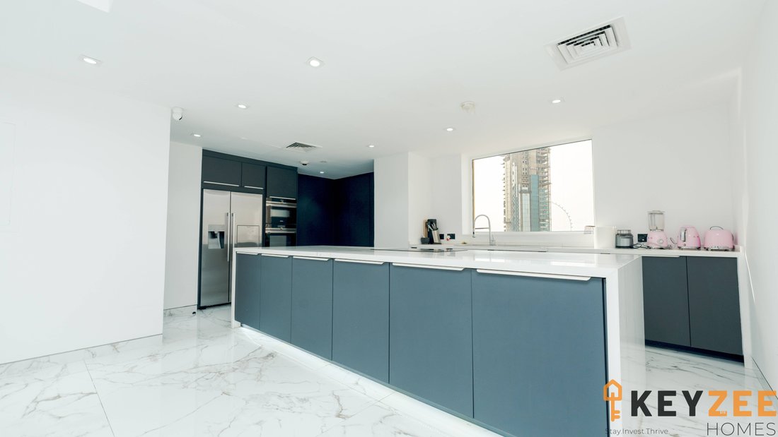 Apartment in Jumeirah Beach Residence, Dubai, United Arab Emirates 2 - 18146021
