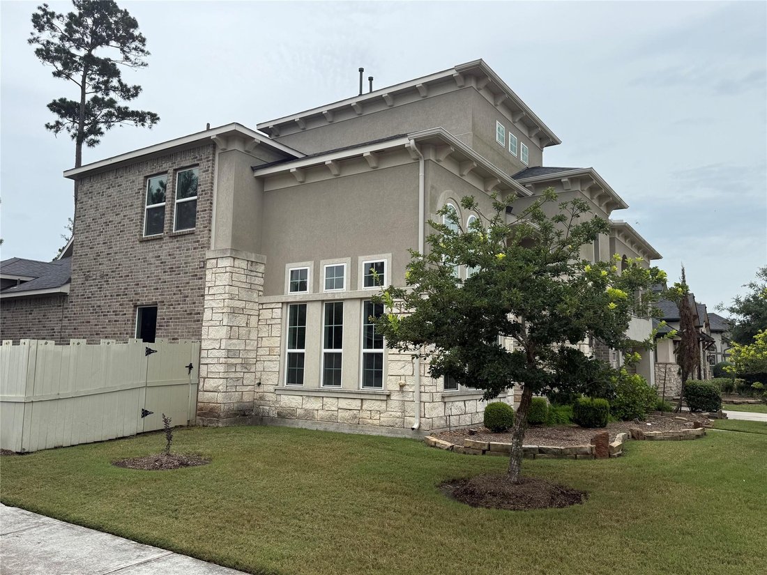 House in Conroe, Texas, United States 4 - 18145345