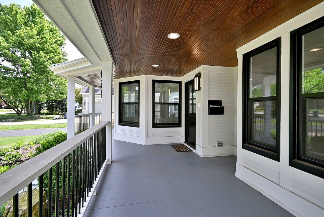House in Elmhurst, Illinois, United States 3 - 18133019