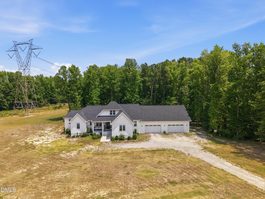 House in Zebulon, North Carolina, United States 3 - 18149286