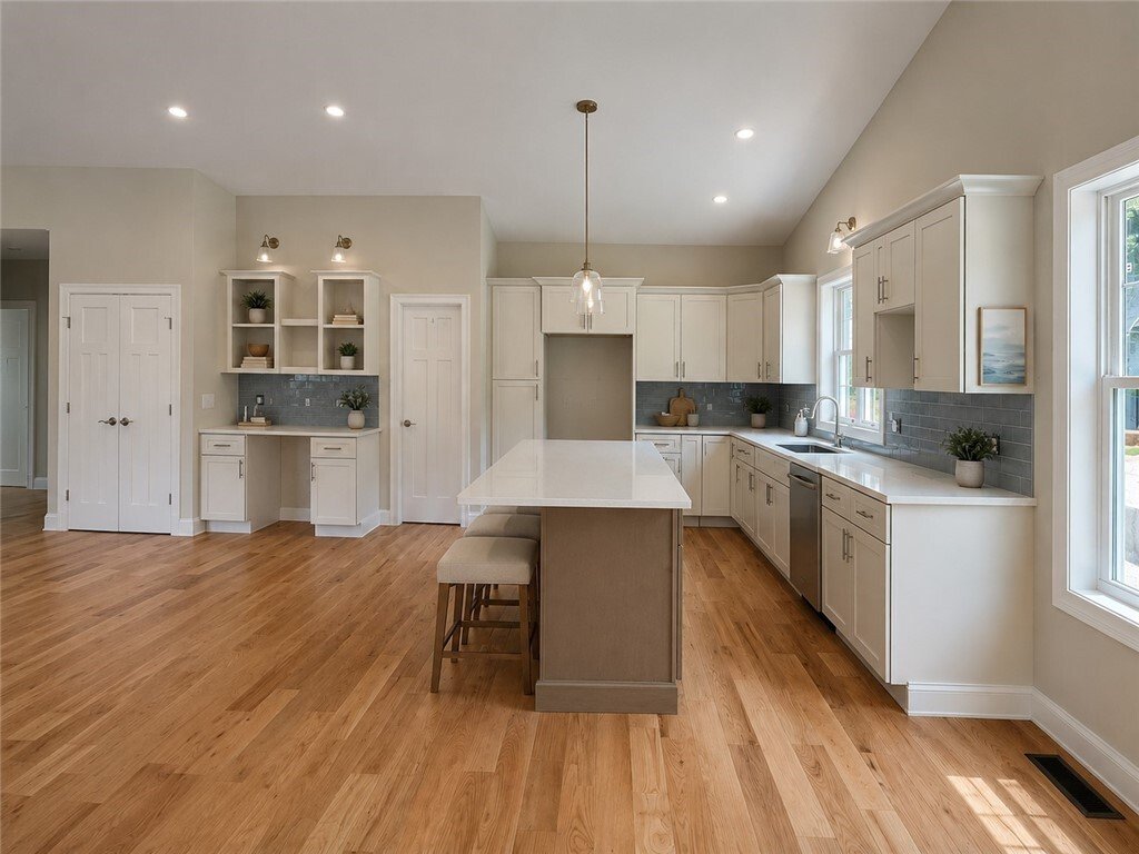 House in Coventry, Rhode Island, United States 4 - 17821260