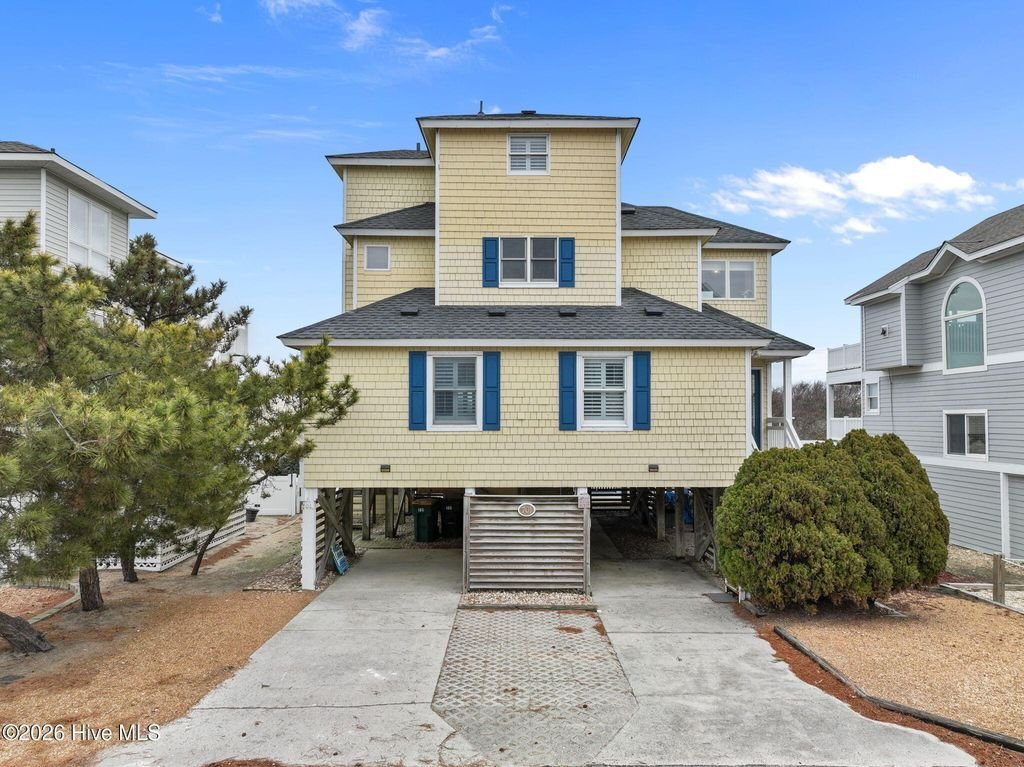 House in Corolla, North Carolina, United States 2 - 18151428