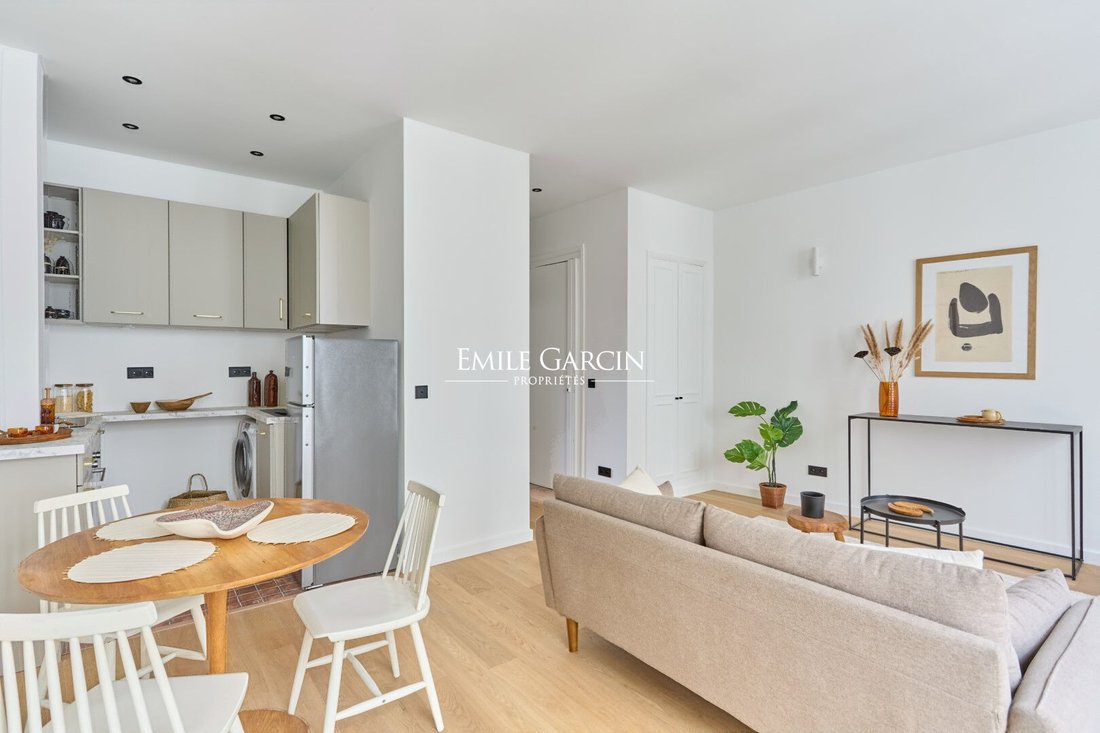 Apartment in Odéon, Paris 6e Arrondissement, Paris 5 - 18150560