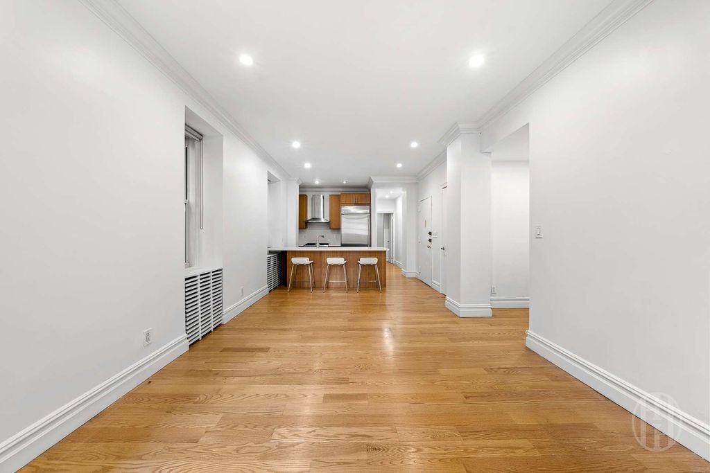 House in New York, New York, United States 5 - 18150972