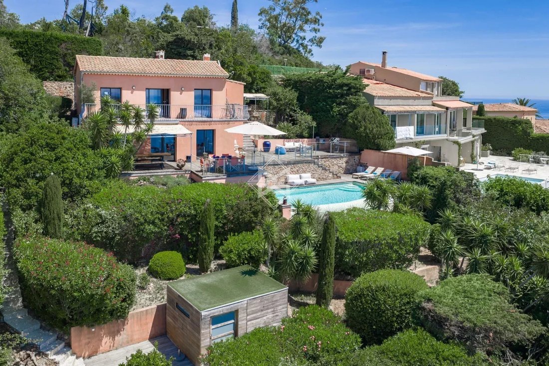 Villa in Théoule-sur-Mer, Provence-Alpes-Côte d'Azur, France 2 - 18146782