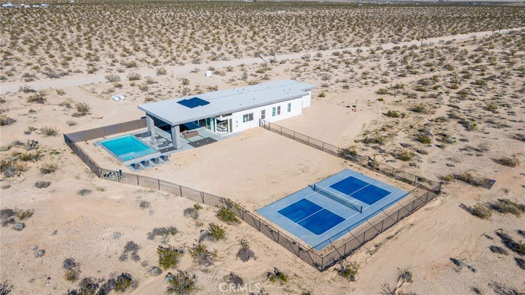 House in Joshua Tree, California, United States 1 - 16821942