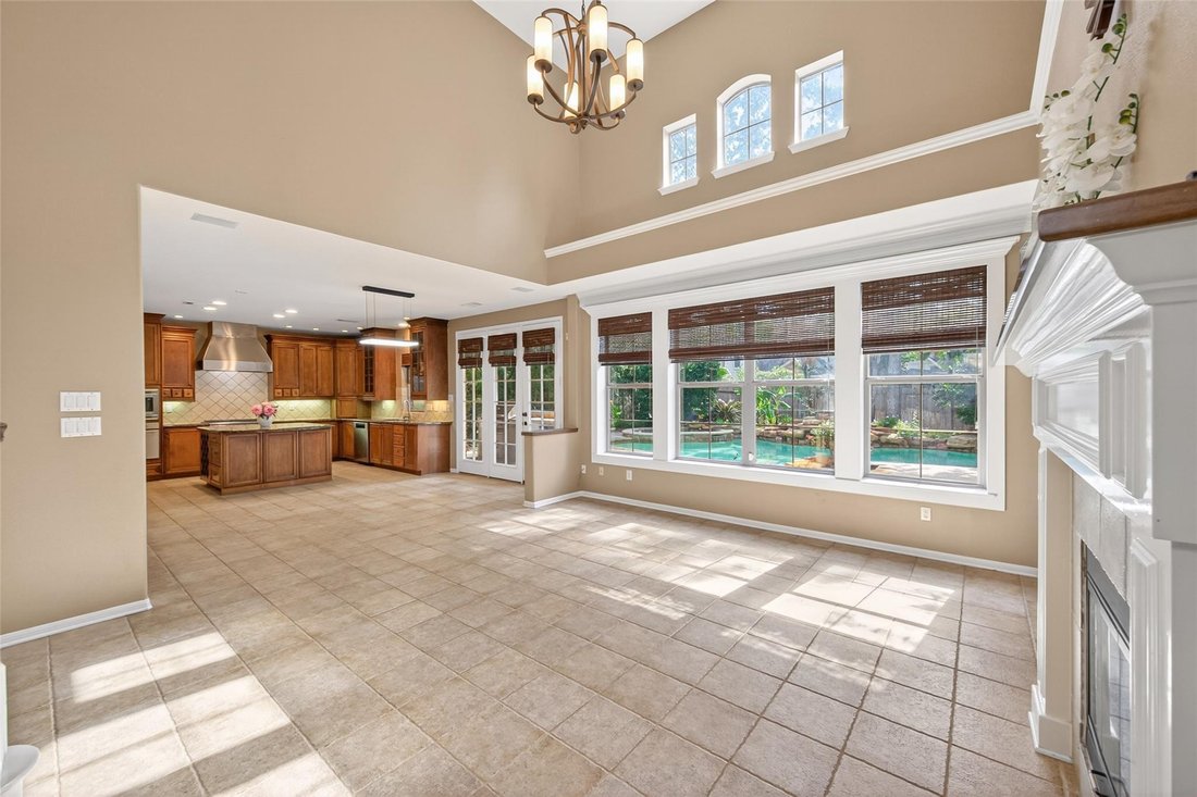 House in The Woodlands, Texas, United States 4 - 17799982