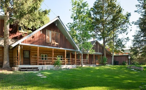 Apartment in Gardiner, Montana, United States 1