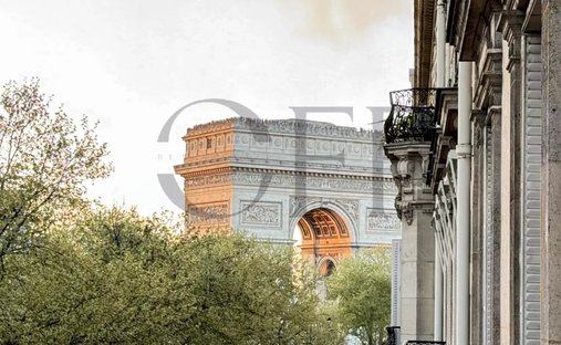Apartment in Triangle d'Or, Paris 8e Arrondissement, Paris 1