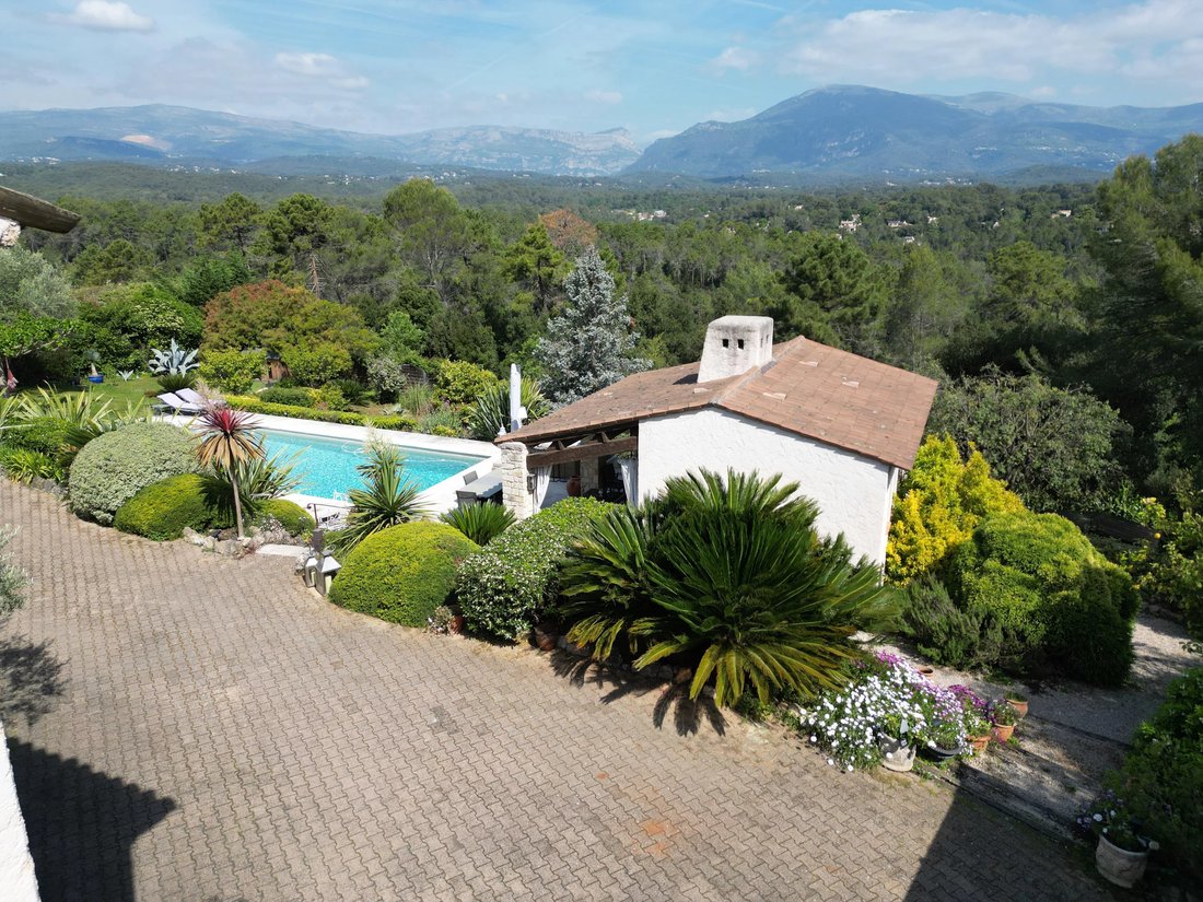 Villa in Valbonne, Provence-Alpes-Côte d'Azur, France 4 - 18146397
