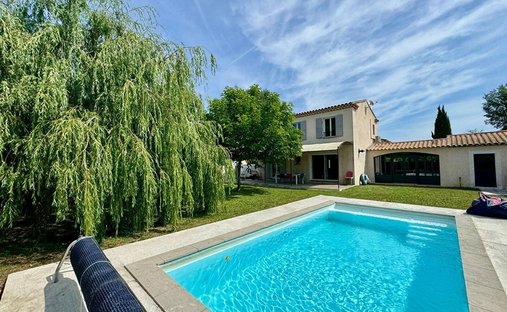House in Vernègues, Provence-Alpes-Côte d'Azur, France 1