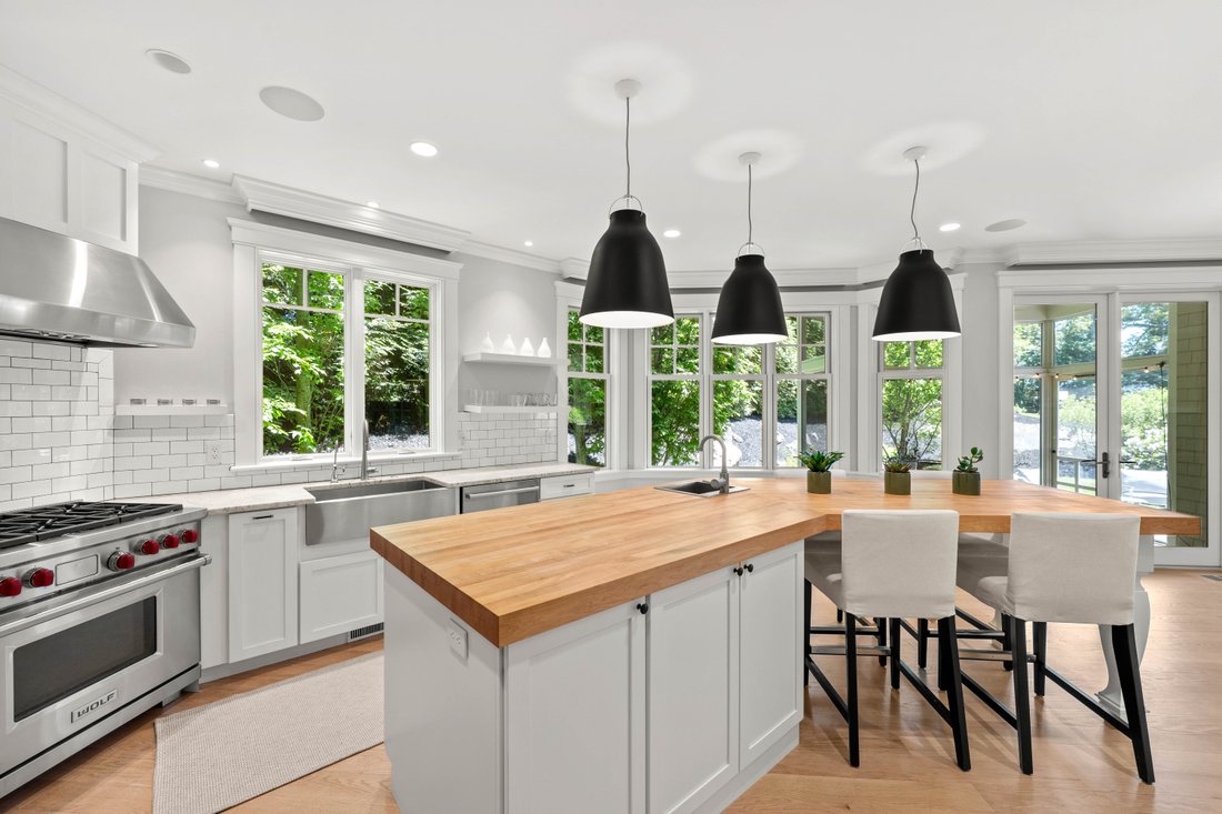 House in Beverly, Massachusetts, United States 4 - 18147382