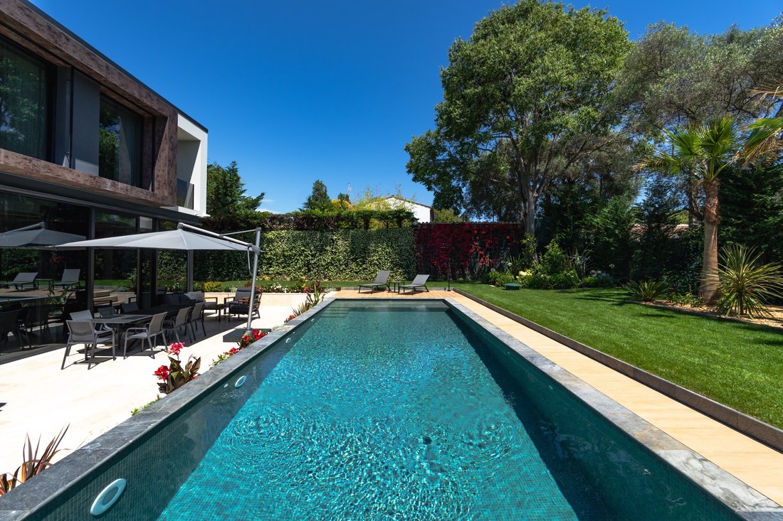 House in Antibes, Provence-Alpes-Côte d'Azur, France 3 - 18150743