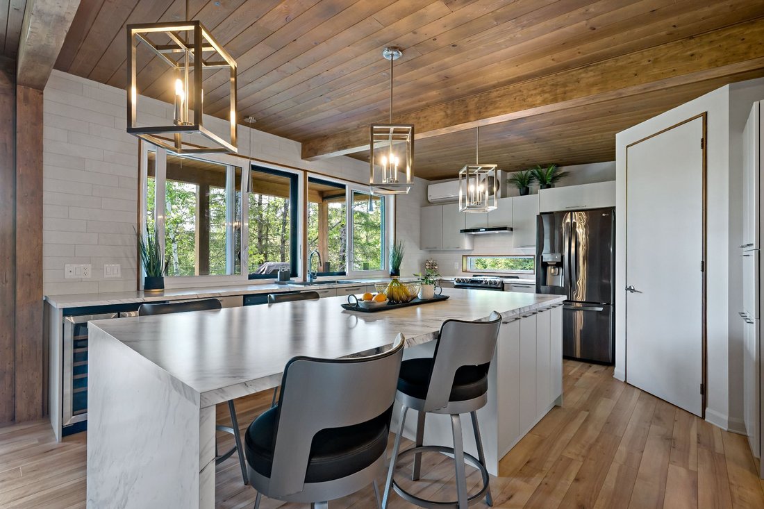 House in Sainte-Agathe-des-Monts, Quebec, Canada 5 - 18146403