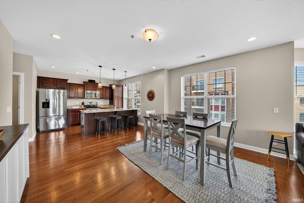 House in South Bend, Indiana, United States 5 - 18151438