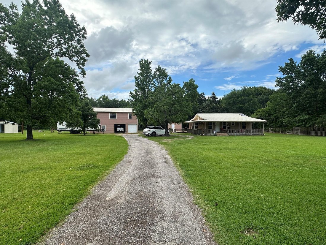 House in Conroe, Texas, United States 3 - 18145225