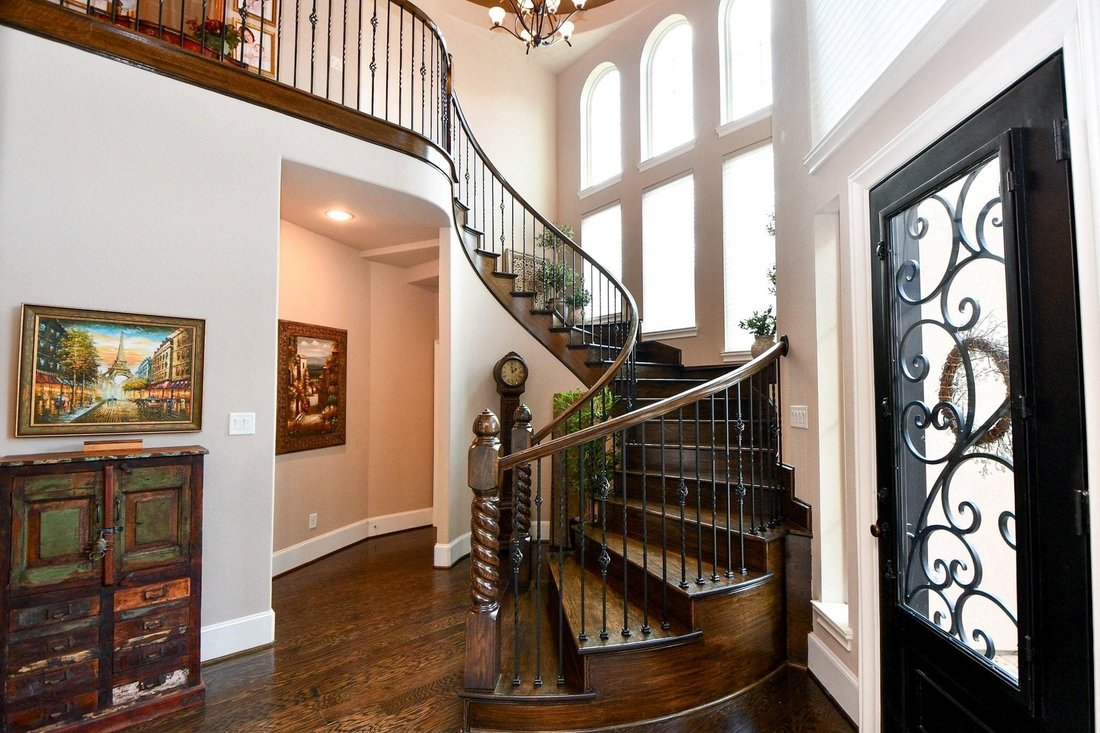 House in Houston, Texas, United States 3 - 18145322
