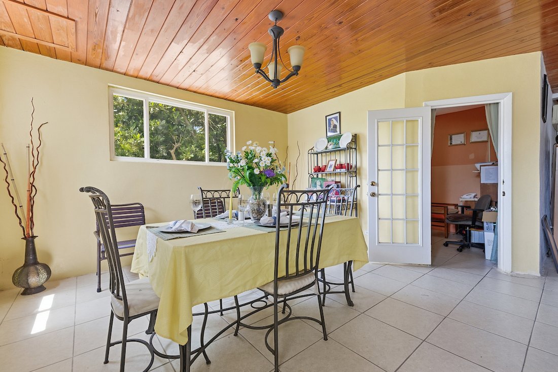 Villa in Nassau, New Providence, The Bahamas 2 - 18148359