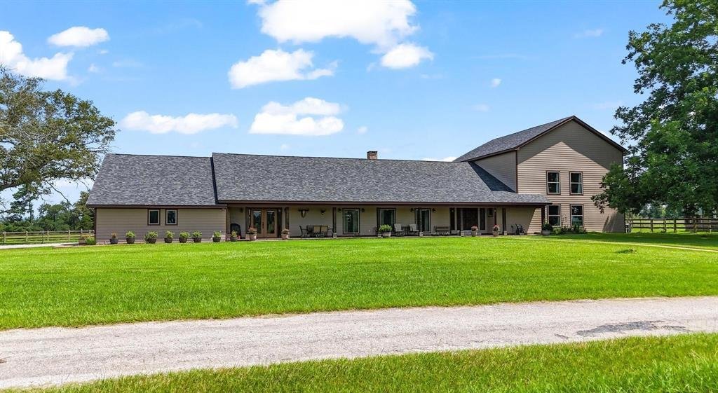 Farm Ranch in Overton, Texas, United States 2 - 18127838