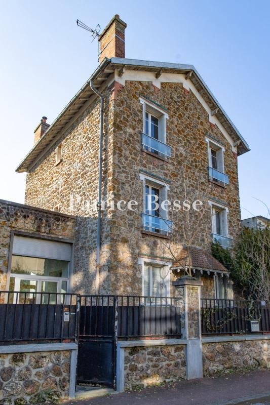 House in Saint-Cloud, Ile-de-France, France 2 - 15215778