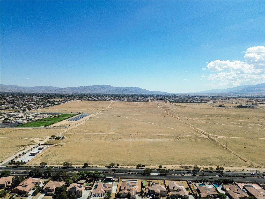 Land in Apple Valley, California, United States 4 - 17635839