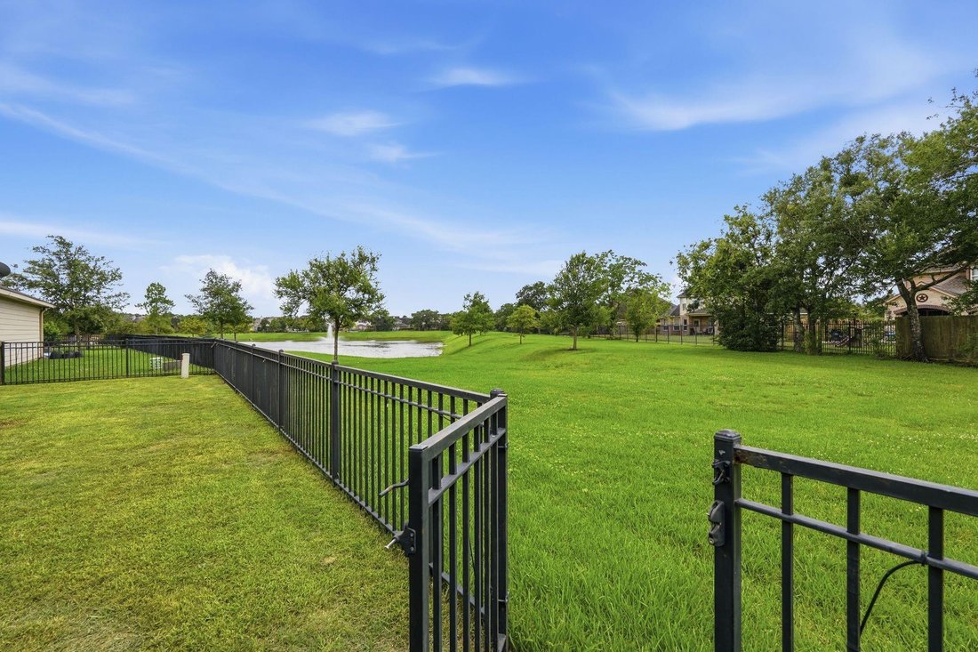 House in Tomball, Texas, United States 3 - 18145320