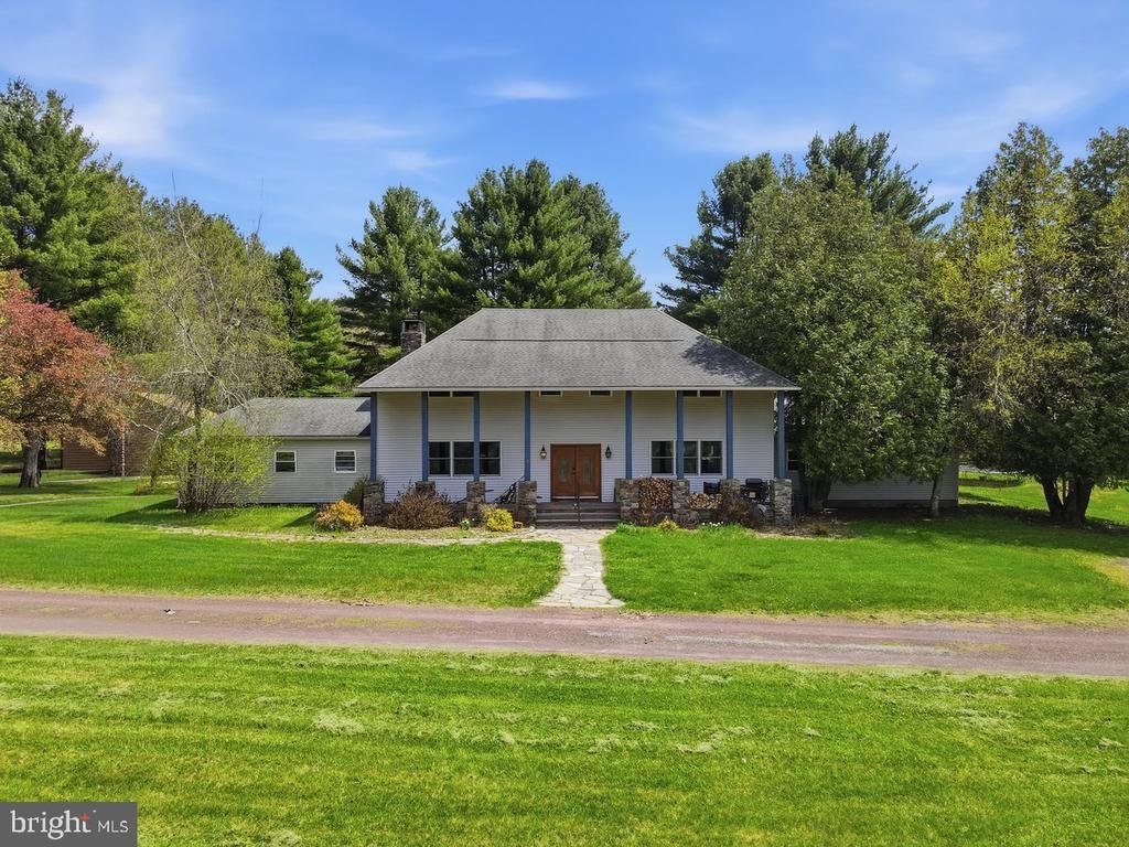 House in Cresco, Pennsylvania, United States 1 - 18147095