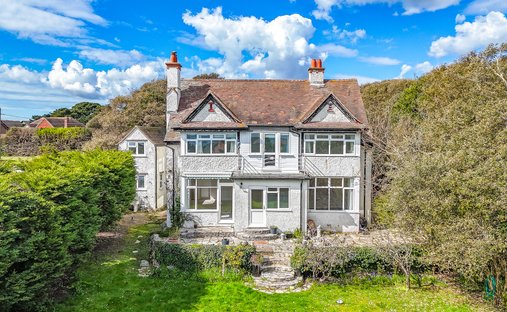 House in Milford on Sea, England 1