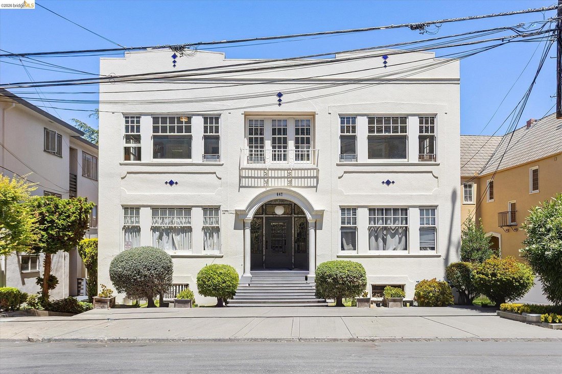 Oakland, California, United States 1 - 18148205