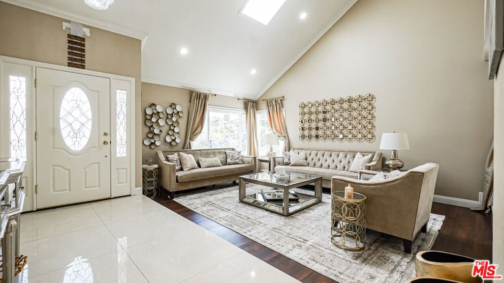 House in Irvine, California, United States 3 - 18147857