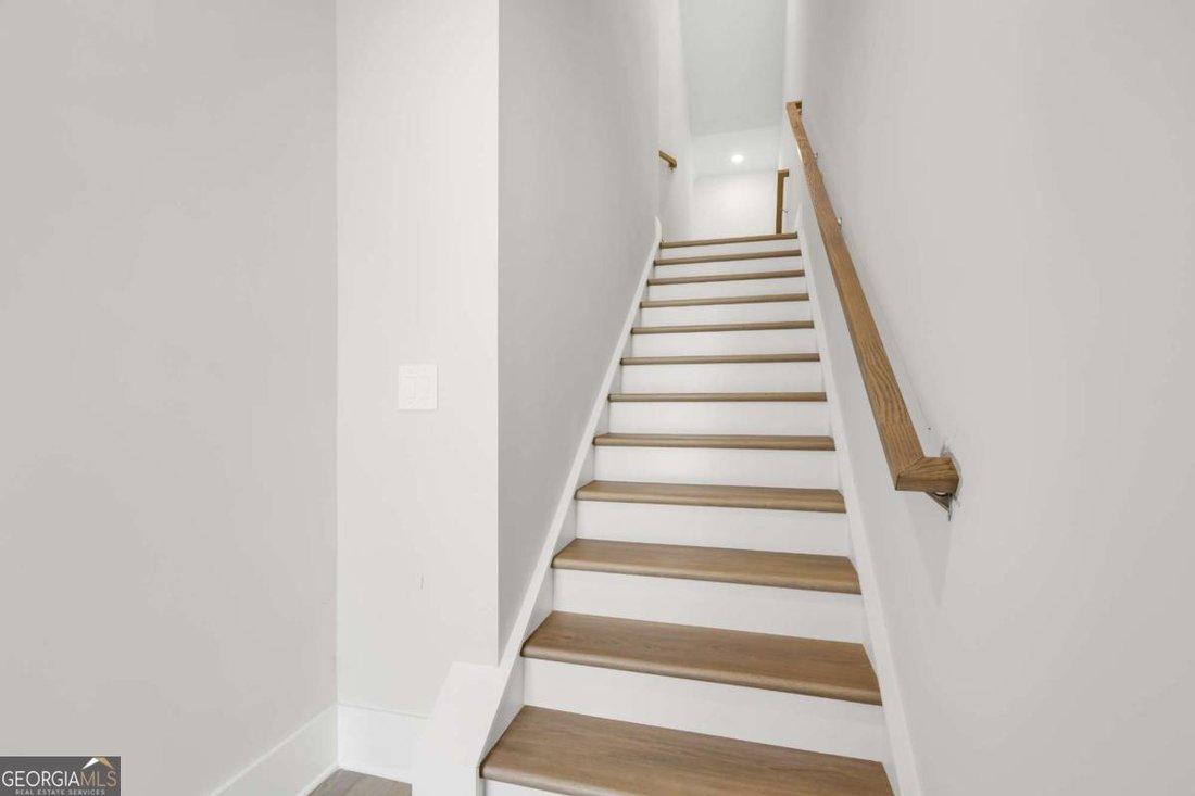 Townhouse in Suwanee, Georgia, United States 2 - 18149410