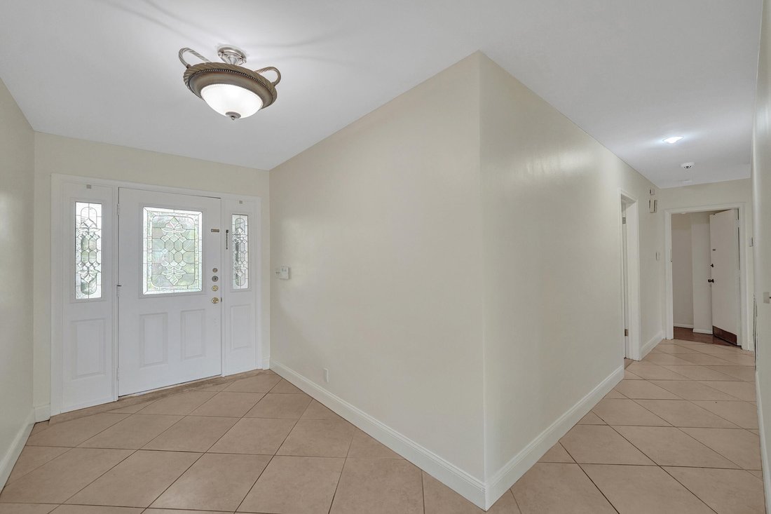 House in Hollywood, Florida, United States 5 - 18149238