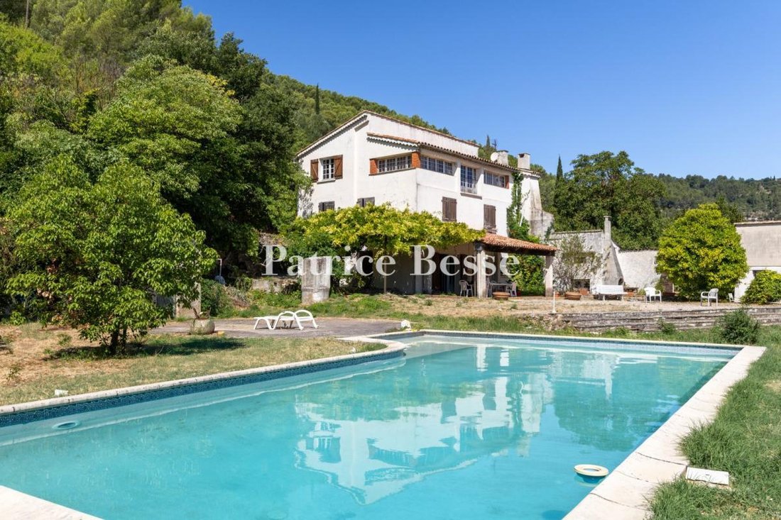 House in Solliès-Toucas, Provence-Alpes-Côte d'Azur, France 3 - 18147737