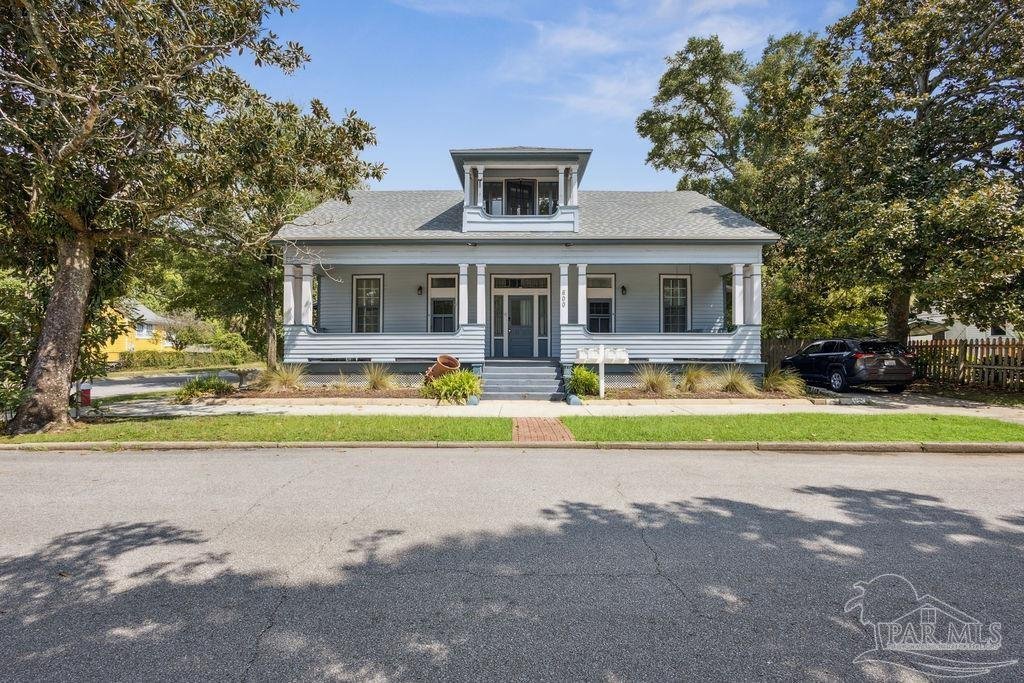 Pensacola, Florida, United States 1 - 18147801